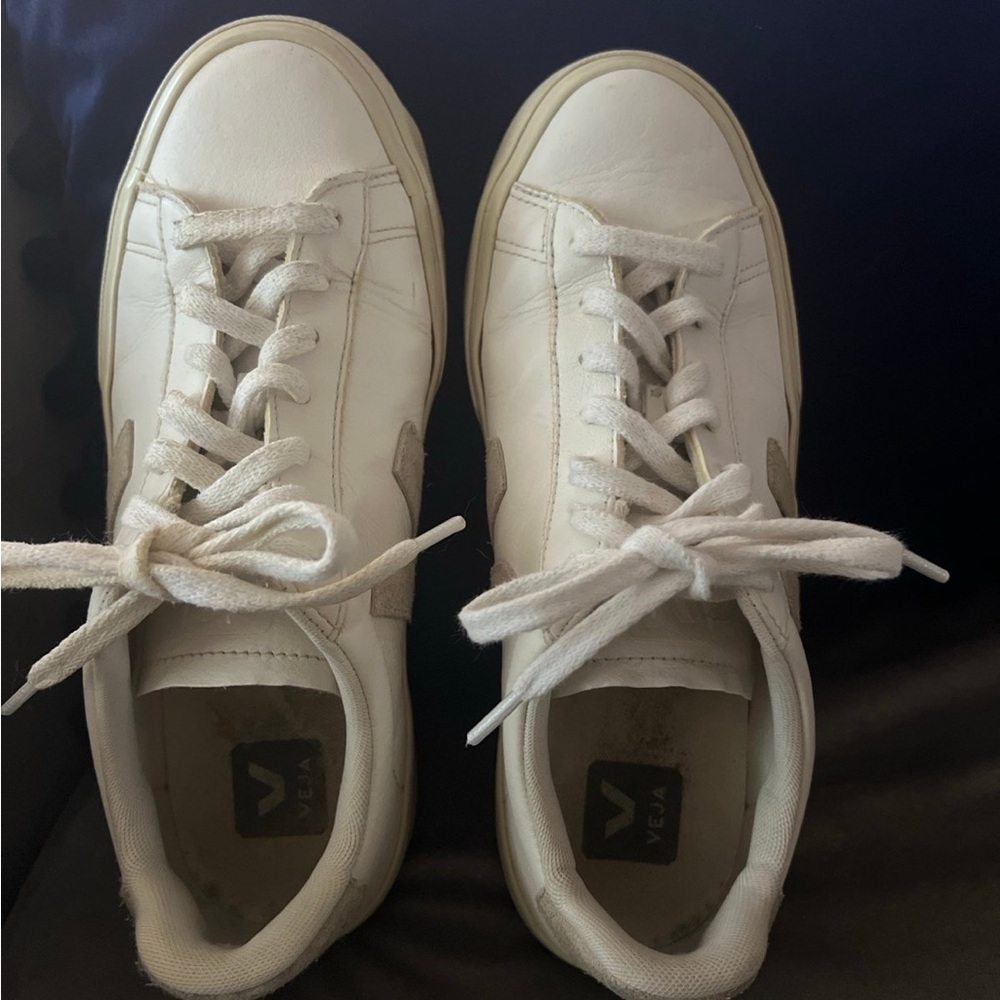 Veja Women’s White Leather Sneakers with Beige Suede V Logo - Picture 2 of 4
